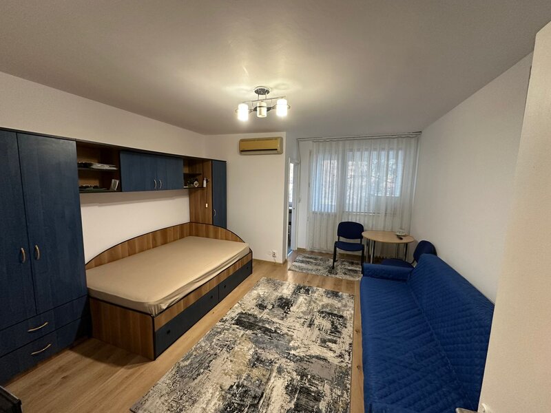 Berceni, Turnu Magurele, Obregia, bloc stradal, mobilata, utilata